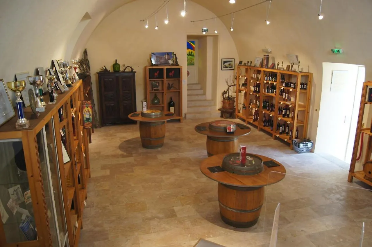 Chateau De Mons Armagnac Caussens