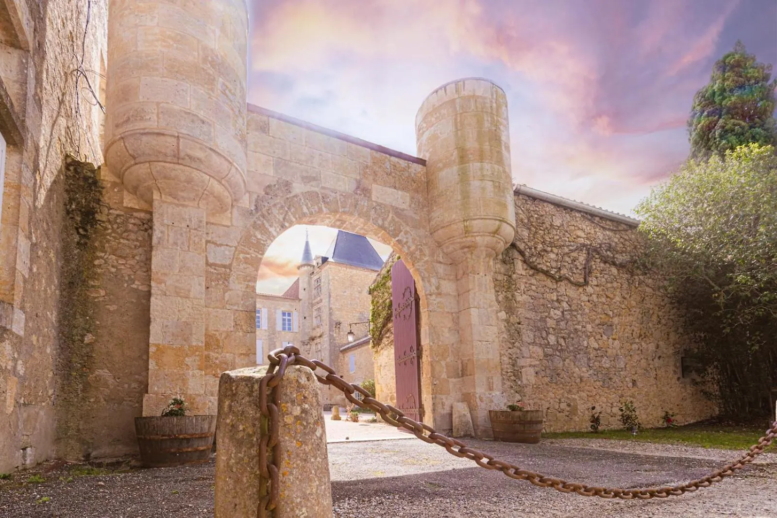 Hotel Chateau De Mons Armagnac Caussens